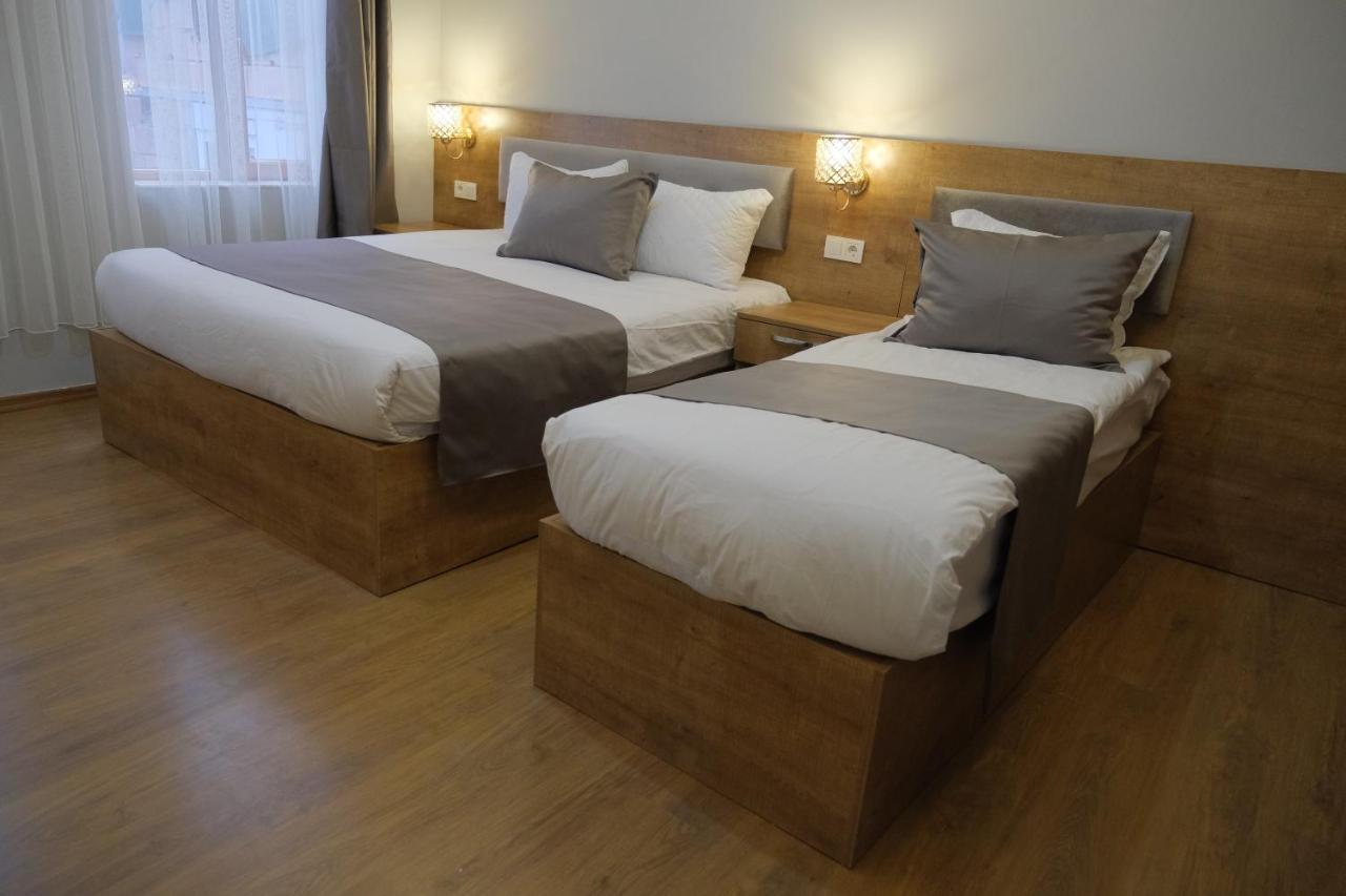 Adamantides Hotel اسطنبول المظهر الخارجي الصورة