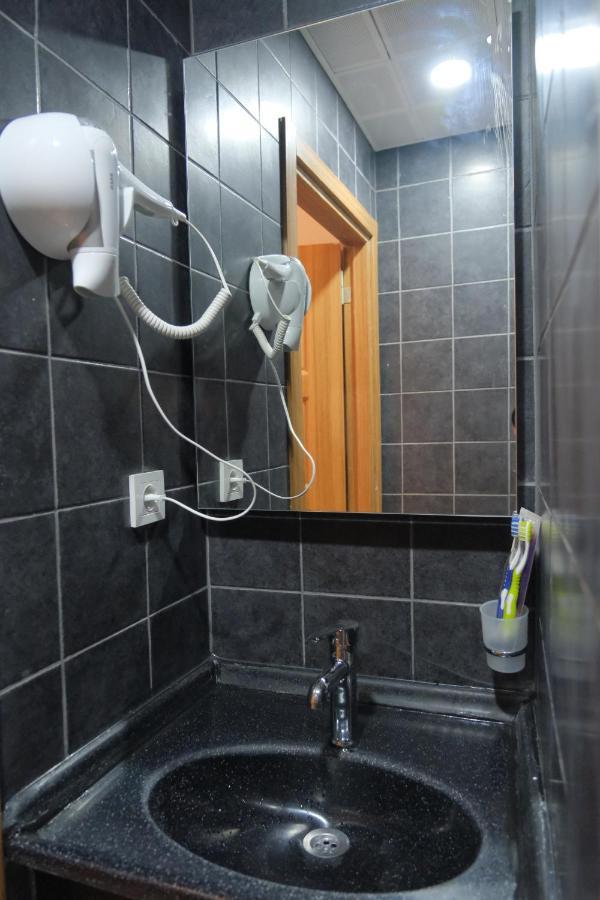 Adamantides Hotel اسطنبول المظهر الخارجي الصورة