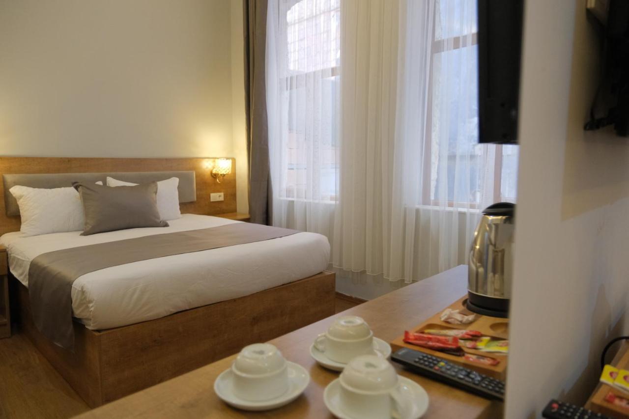 Adamantides Hotel اسطنبول المظهر الخارجي الصورة