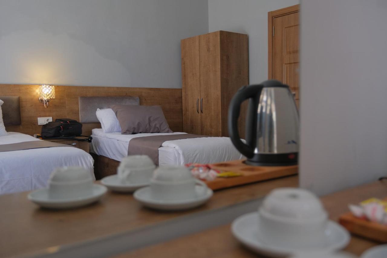 Adamantides Hotel اسطنبول المظهر الخارجي الصورة