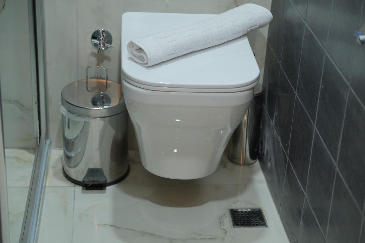 Adamantides Hotel اسطنبول المظهر الخارجي الصورة